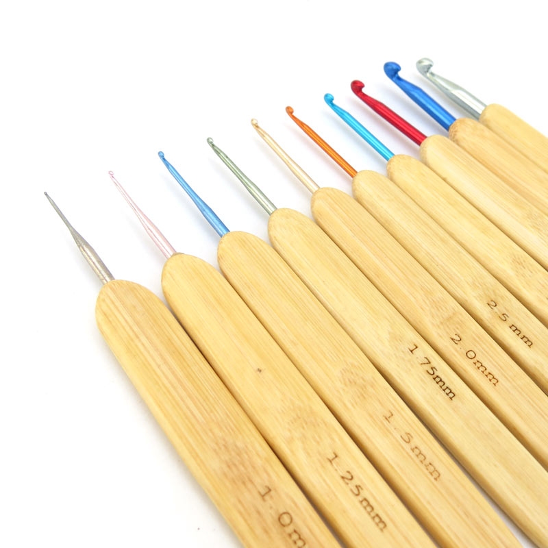 Jarum Rajut Crochet Aluminium Handle Bambu Warna-Warni - Maya Crafts
