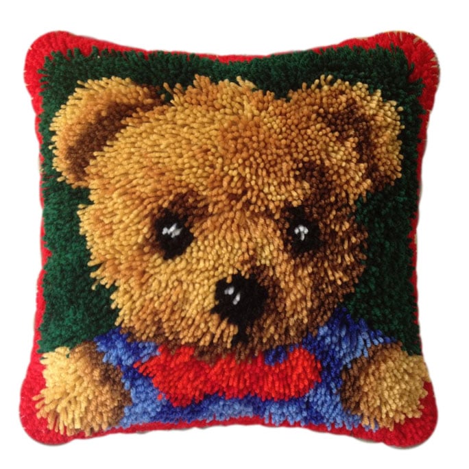 Latch Hook Kit Bantal Teddy Bear 40X40cm L08 Maya Crafts