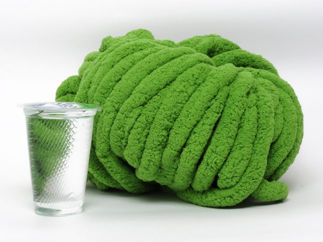Detail Benang Chenille Jumbo Super Besar