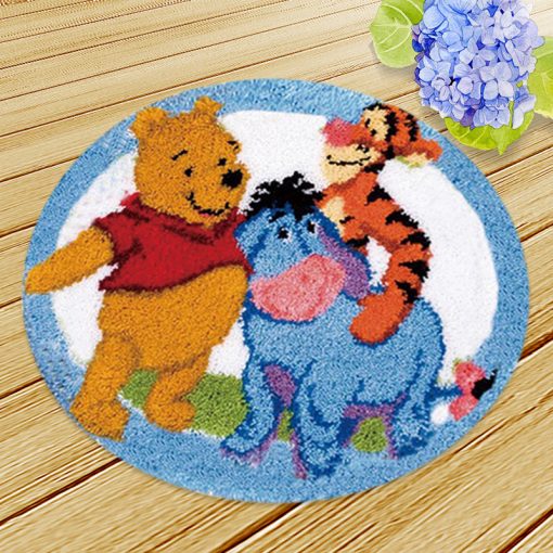 L143 Print Latch Hook Kit Karpet Rajut Pooh Friends 50×50 cm ZD039